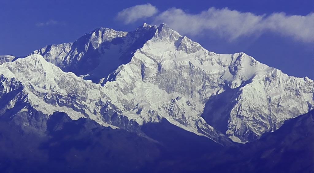 Канченджанга. Главная вершина (8586 м) с обзорного холма из Дарджилинга